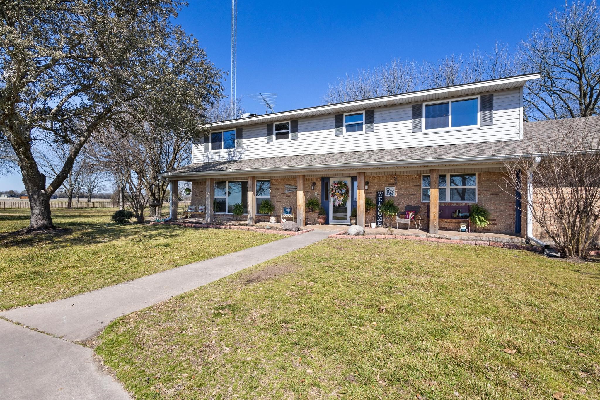 3324 W Fm 898 Bonham TX 75418