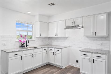 422 Mark Street Hillsboro TX 76645