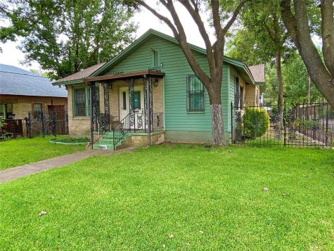 1001 Grandview Avenue Dallas TX 75223