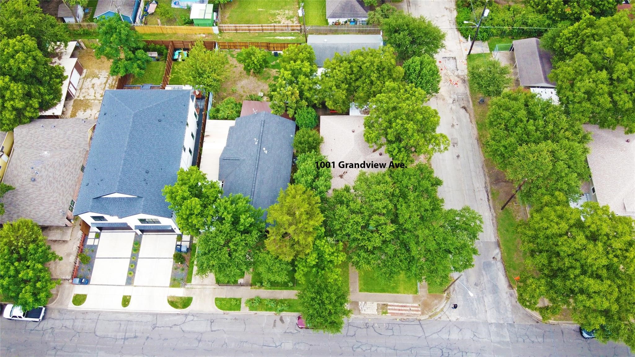 1001 Grandview Avenue Dallas TX 75223