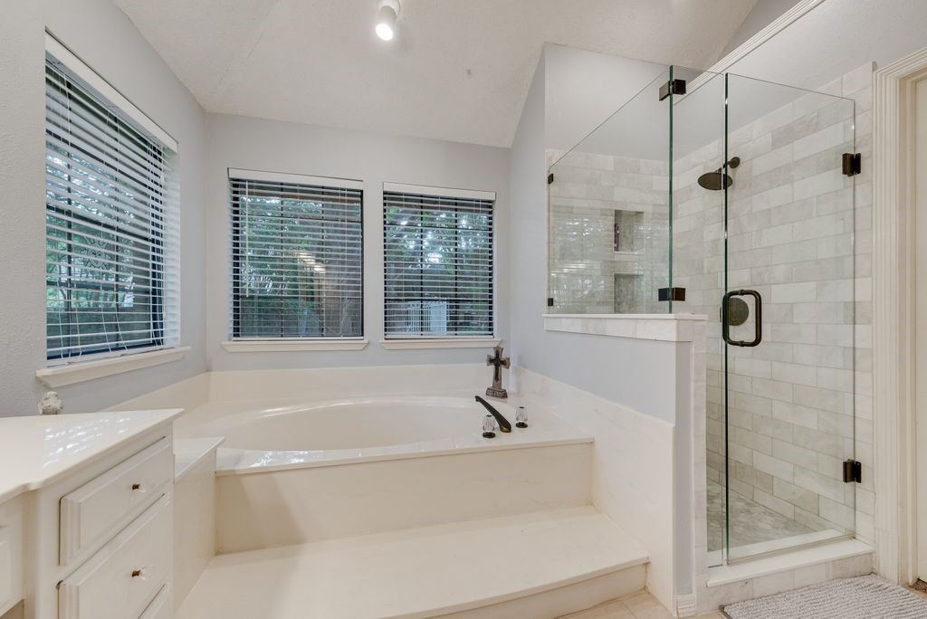 848 Nueces Trail Midlothian TX 76065