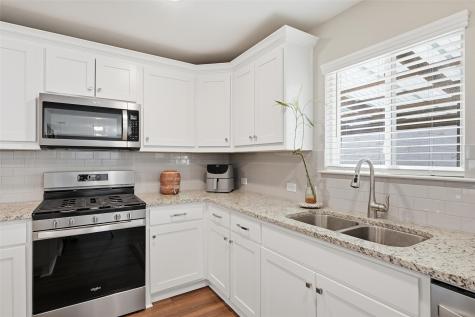 200 Sleepy Willow Lane Mckinney TX 75071