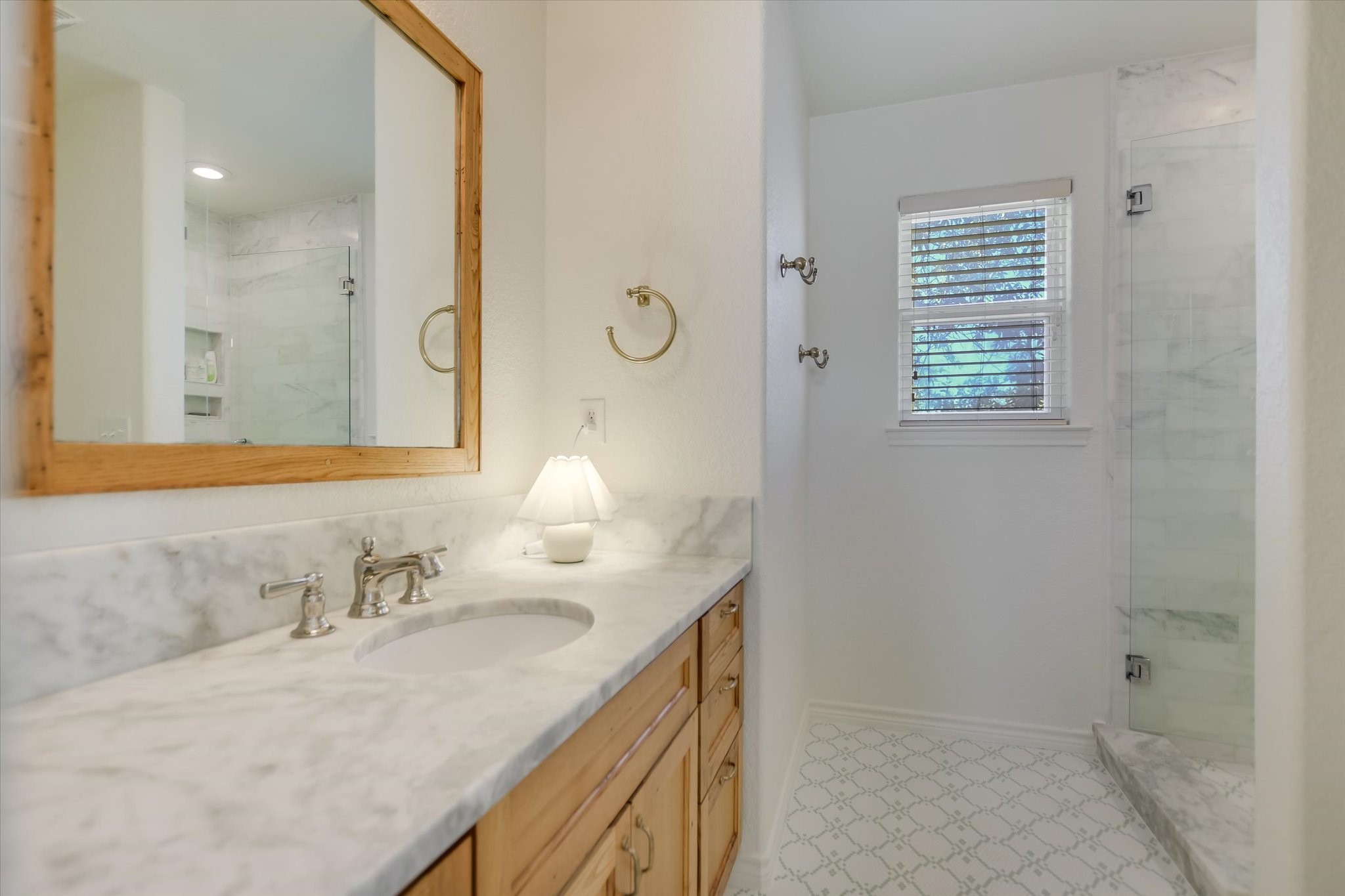 316 Mountain View Sunrise Beach Village TX 78643