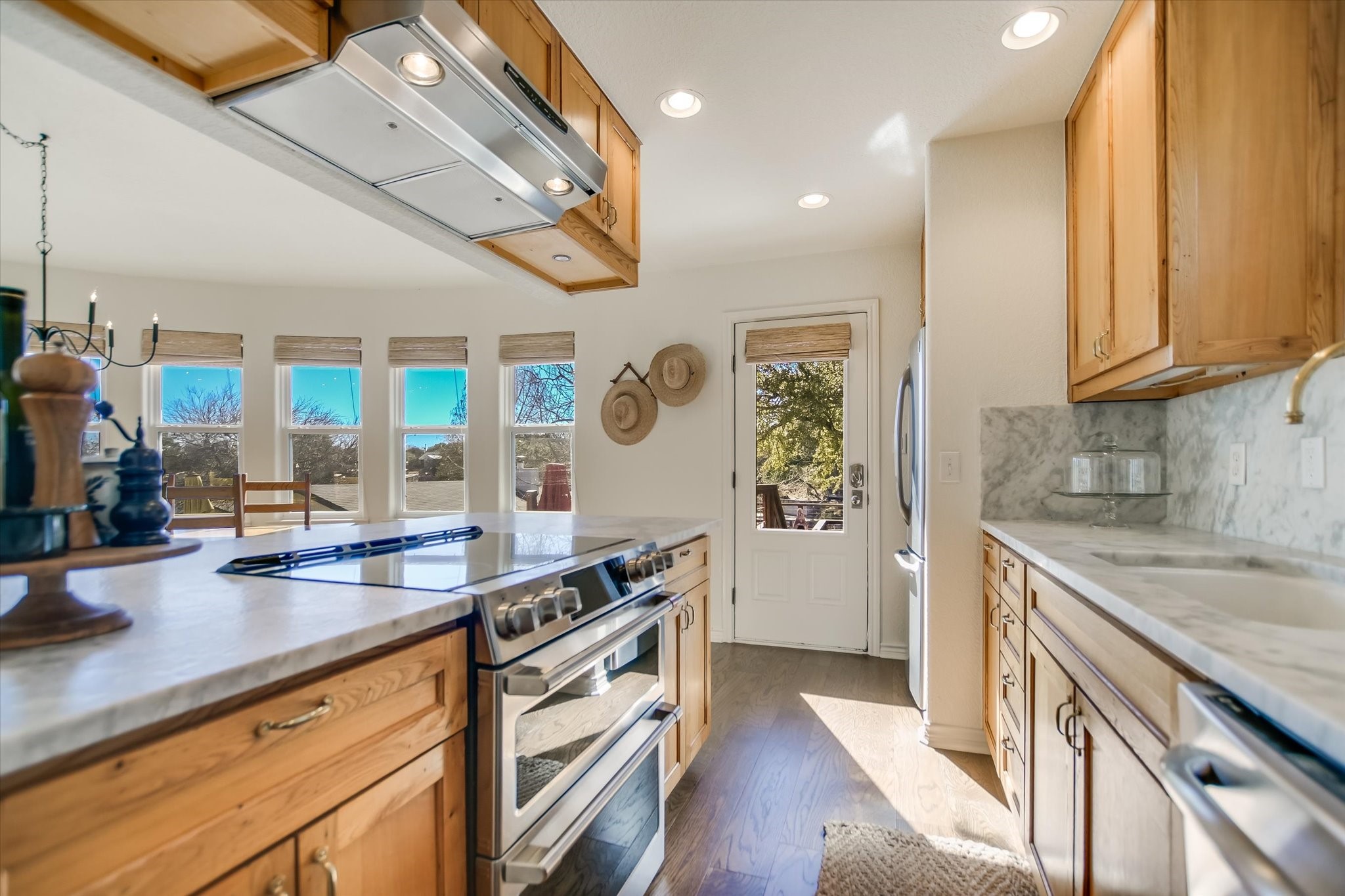 316 Mountain View Sunrise Beach Village TX 78643