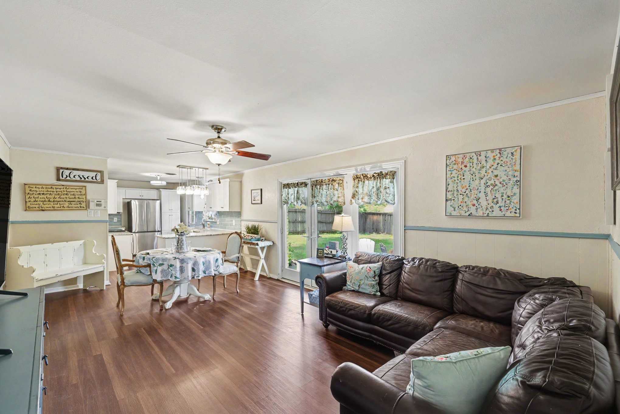 209 Linda Lane Irving TX 75062