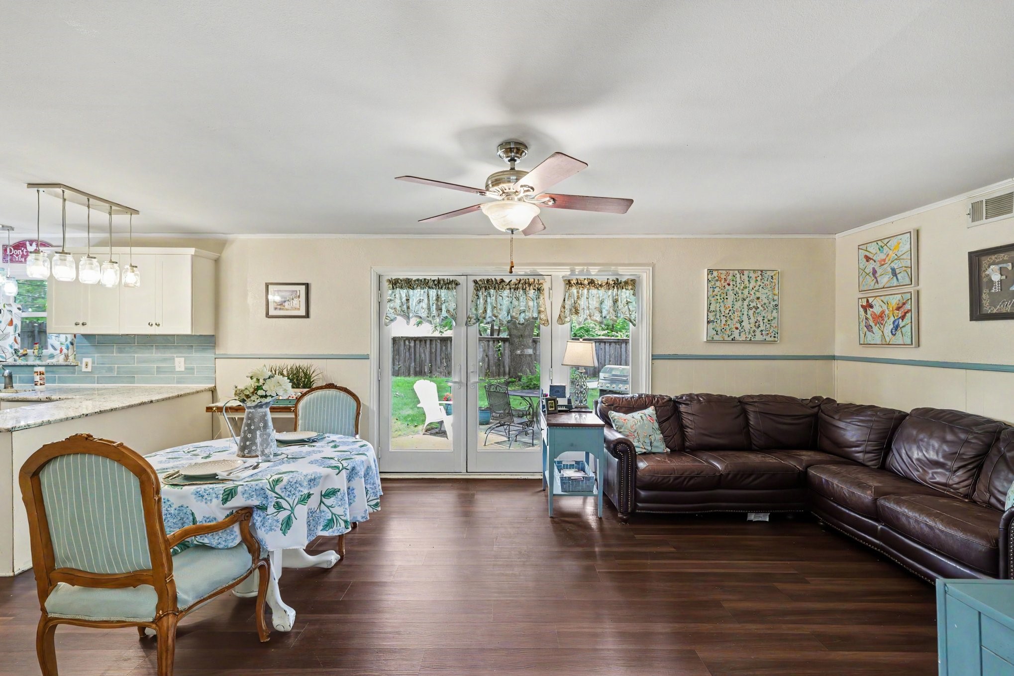 209 Linda Lane Irving TX 75062