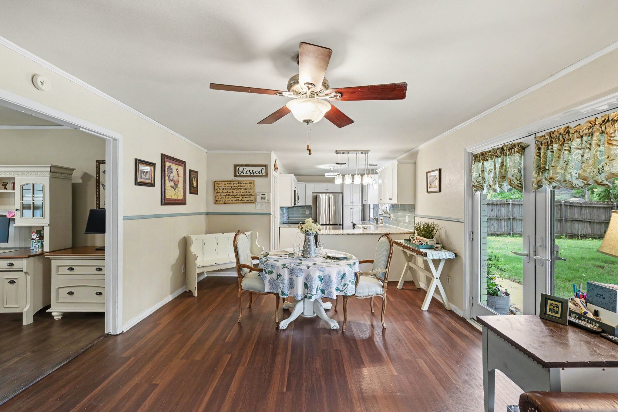 209 Linda Lane Irving TX 75062