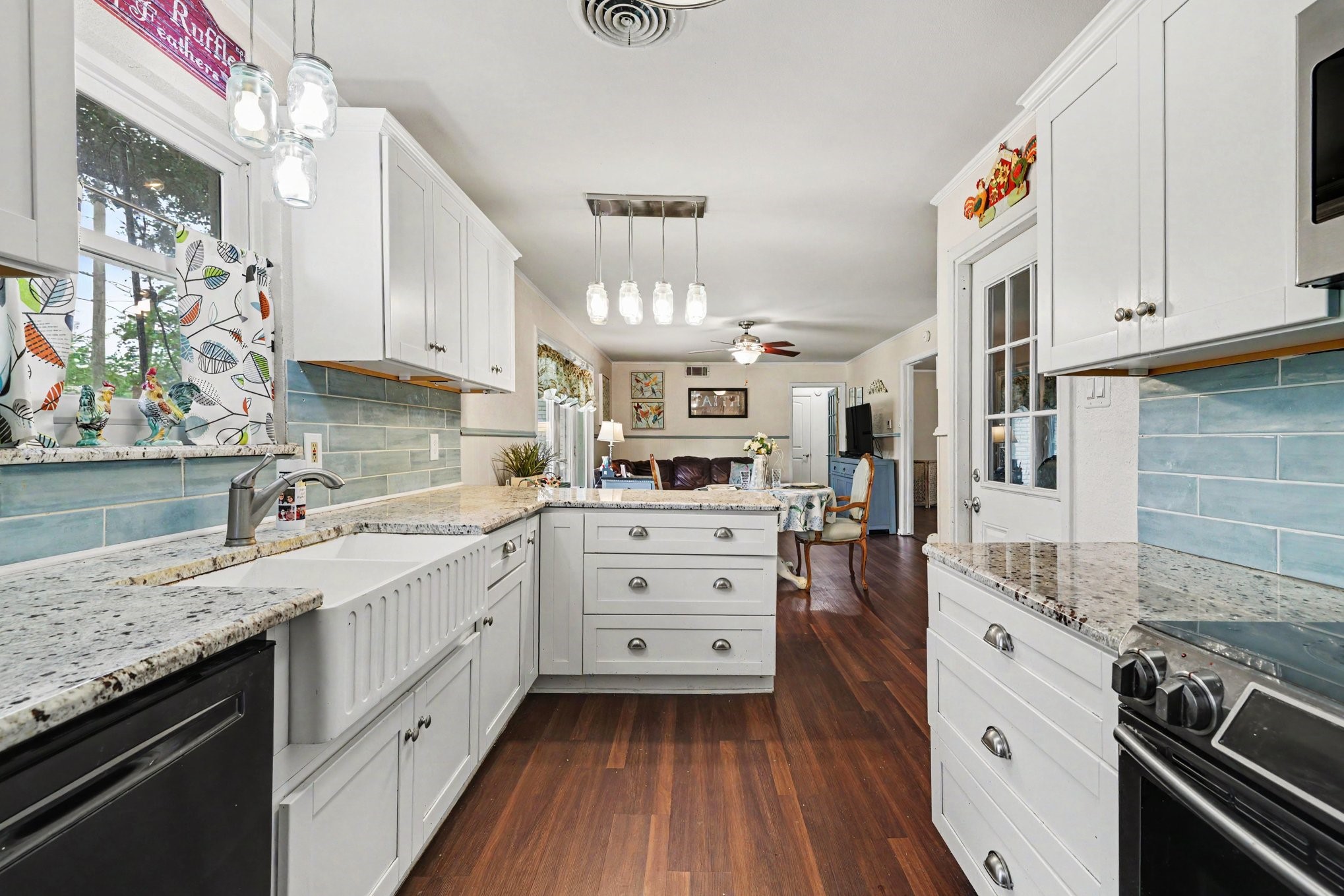 209 Linda Lane Irving TX 75062