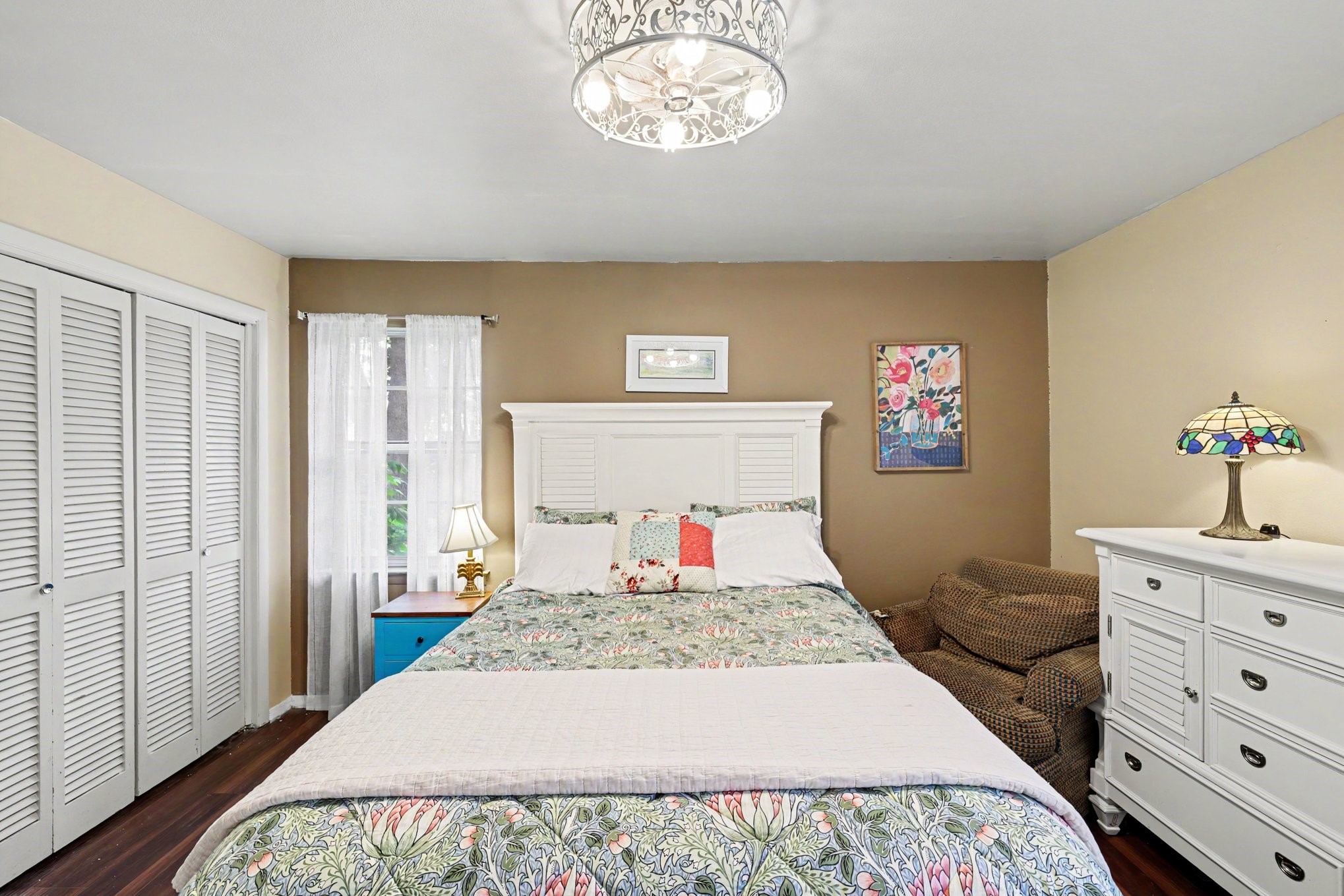 209 Linda Lane Irving TX 75062