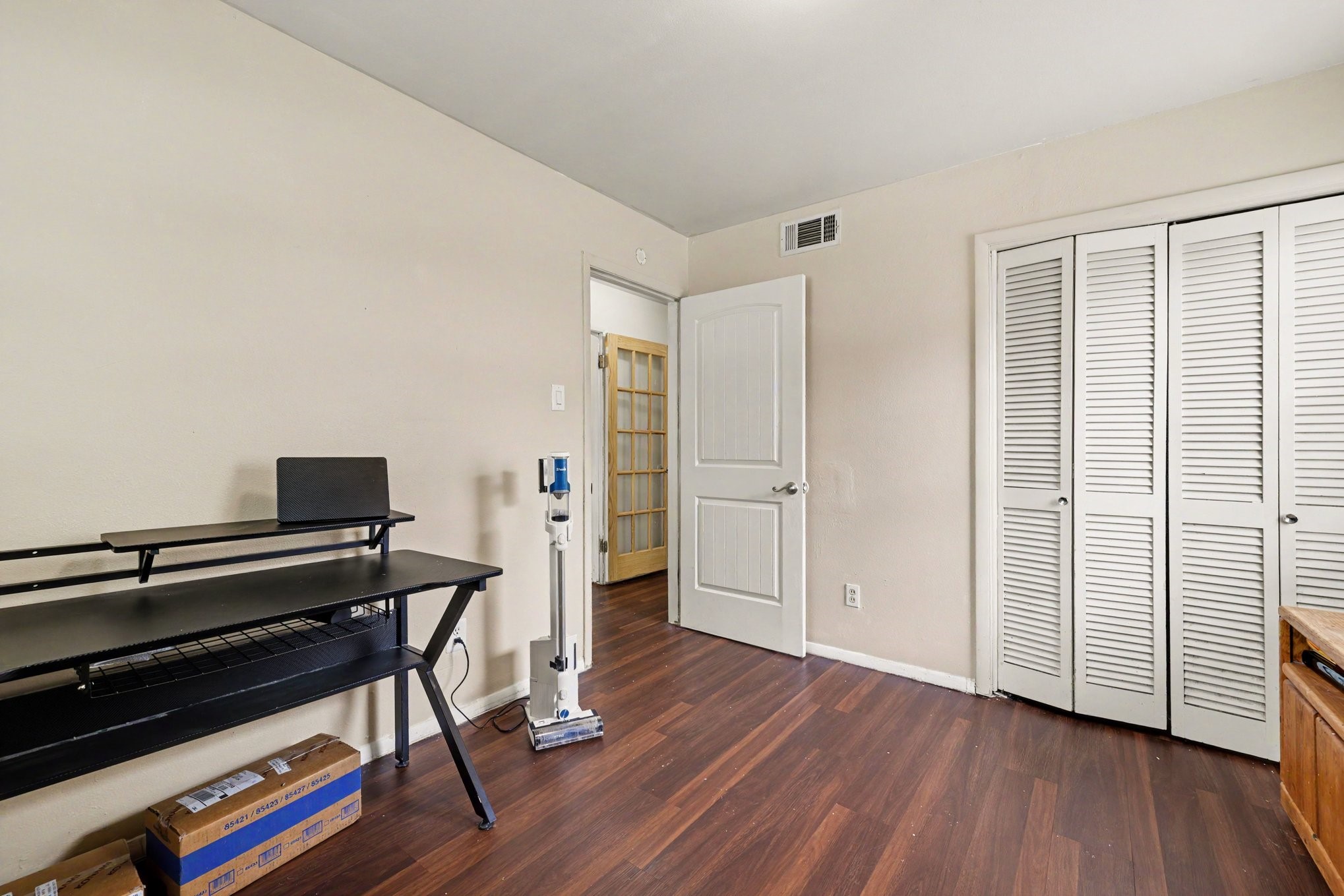 209 Linda Lane Irving TX 75062