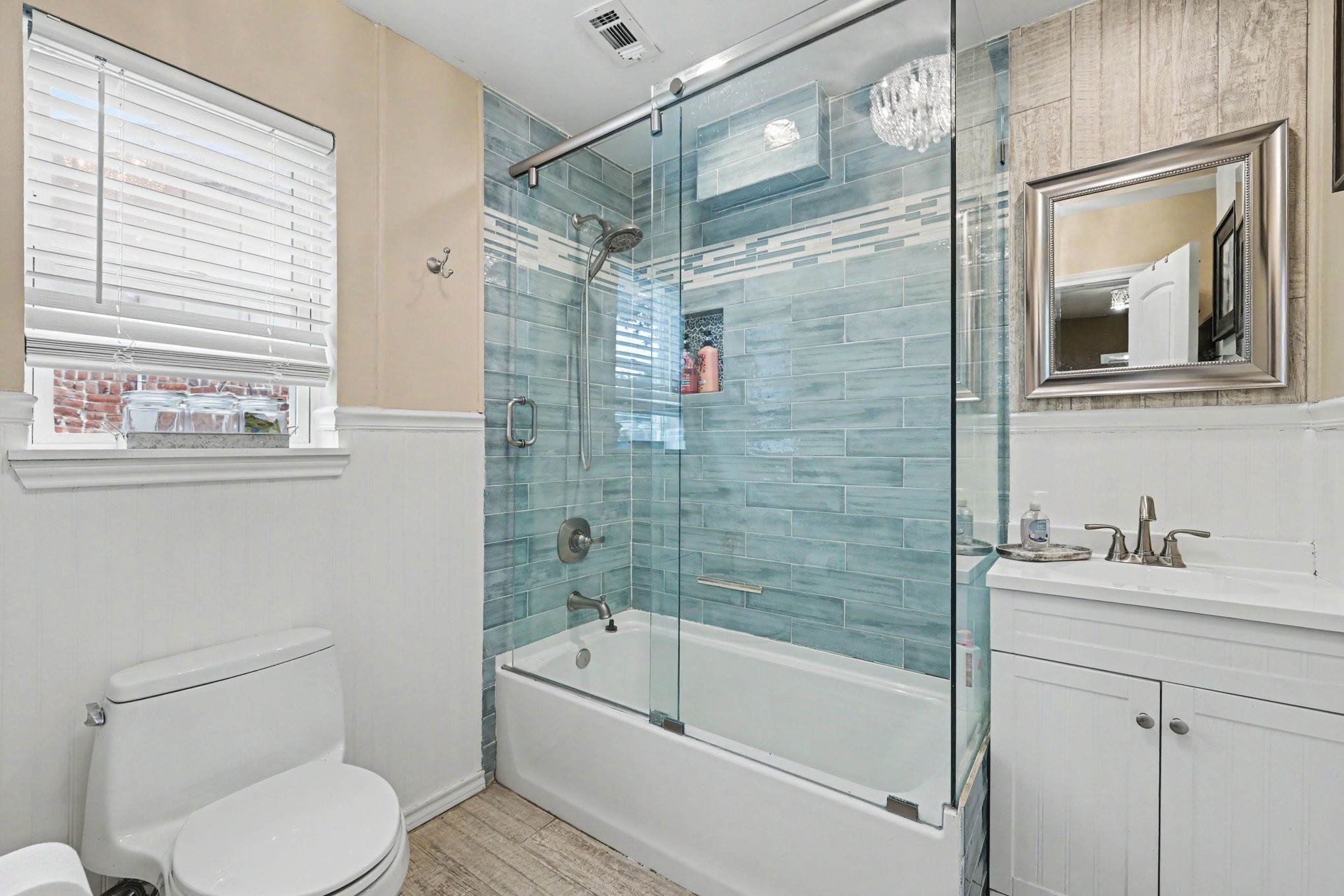 209 Linda Lane Irving TX 75062