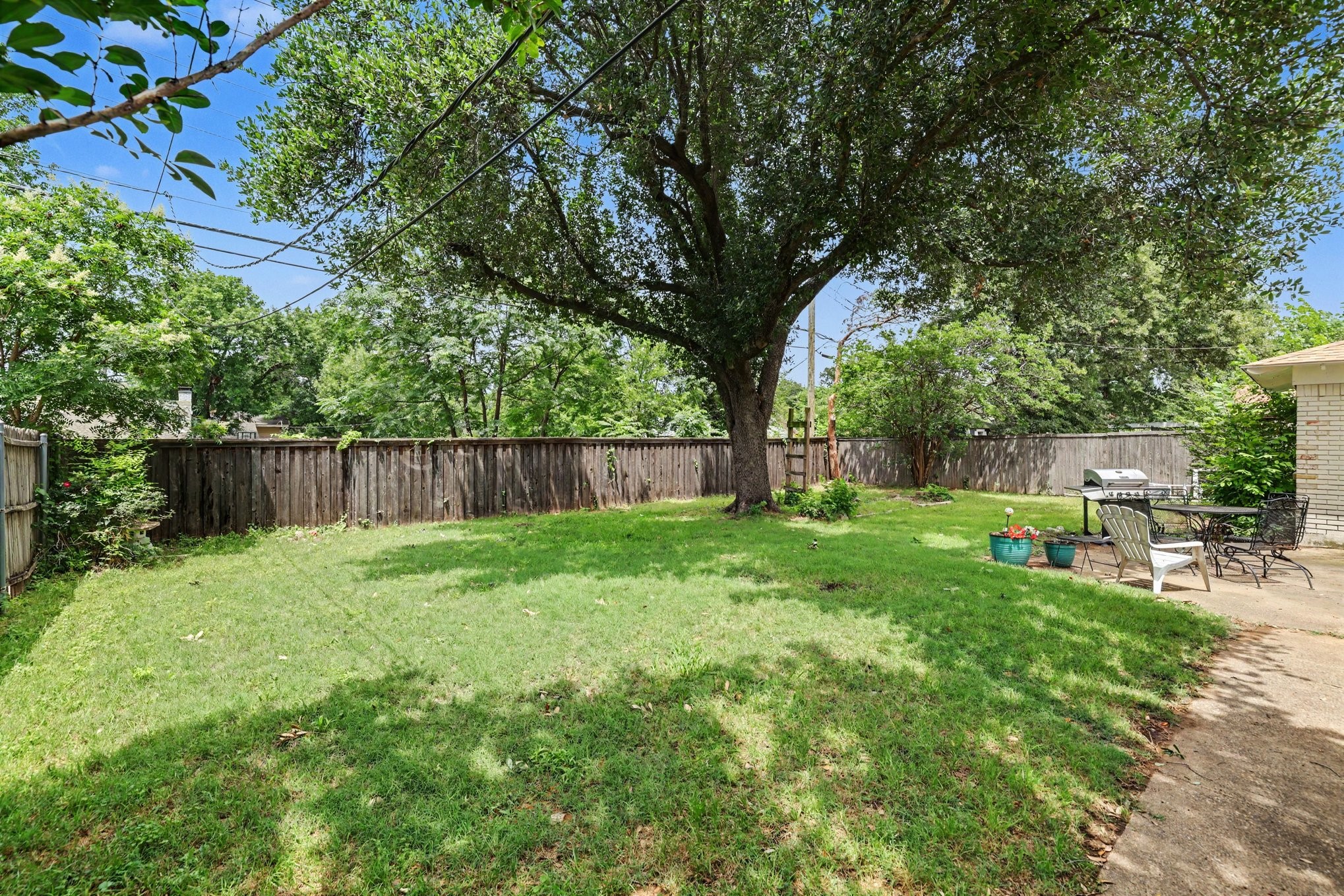 209 Linda Lane Irving TX 75062