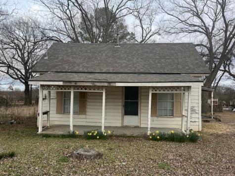 311 S Jernigan Street Bells TX 75414