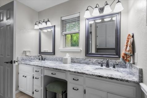 226 Pinewood Lane Hideaway TX 75771