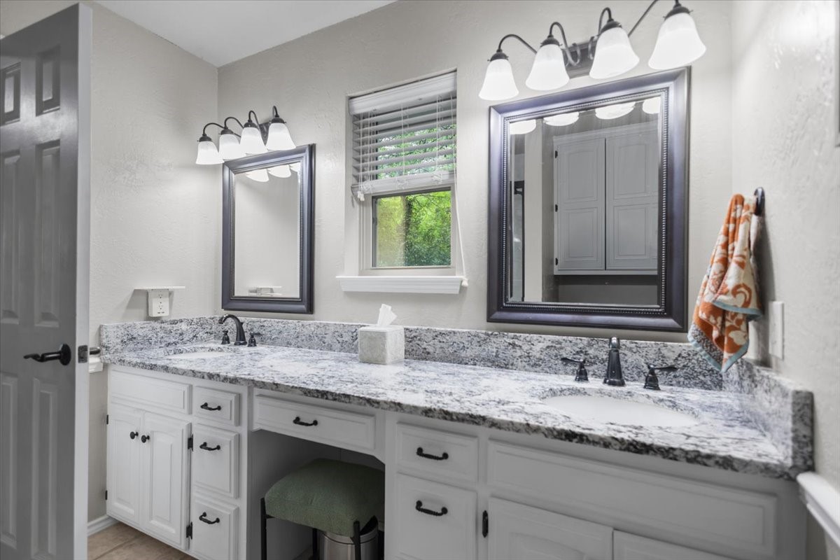 226 Pinewood Lane Hideaway TX 75771