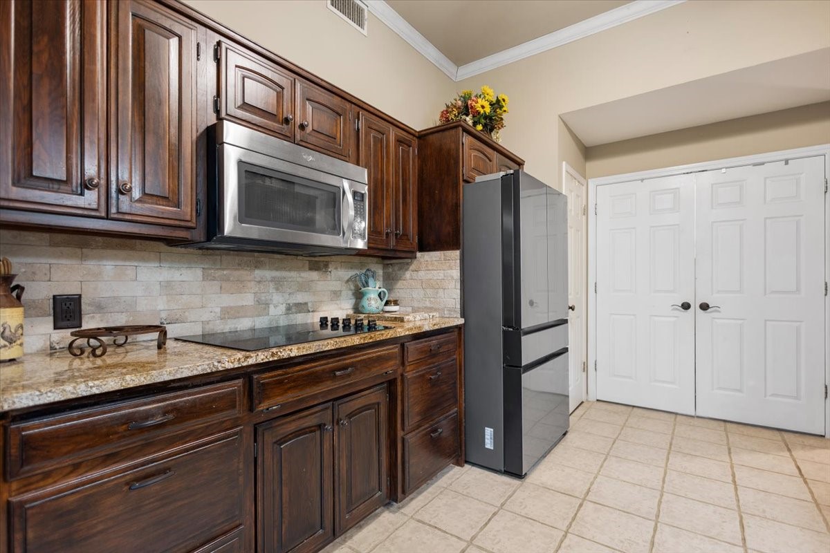 226 Pinewood Lane Hideaway TX 75771