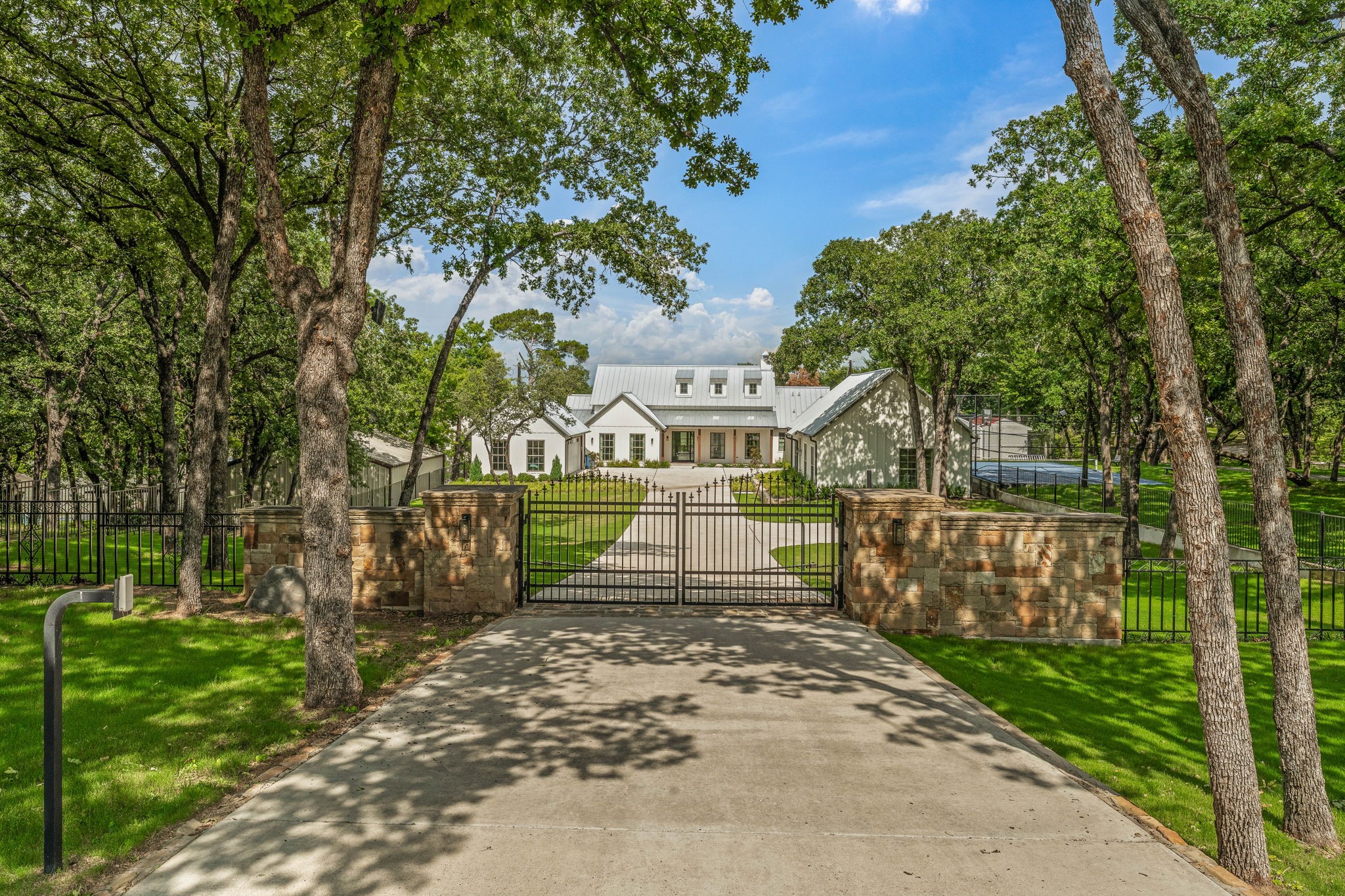 13250 Miller Road Azle TX 76020