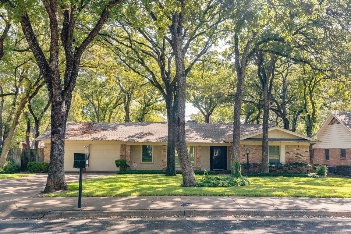 3404 Lynnwood Drive Arlington TX 76013