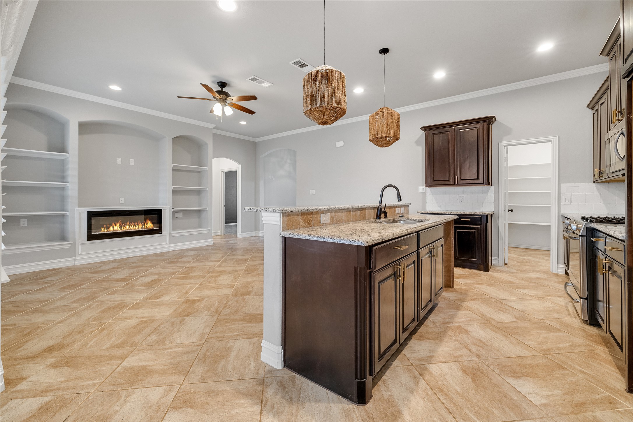 2434 Avenue A Grand Prairie TX 75051