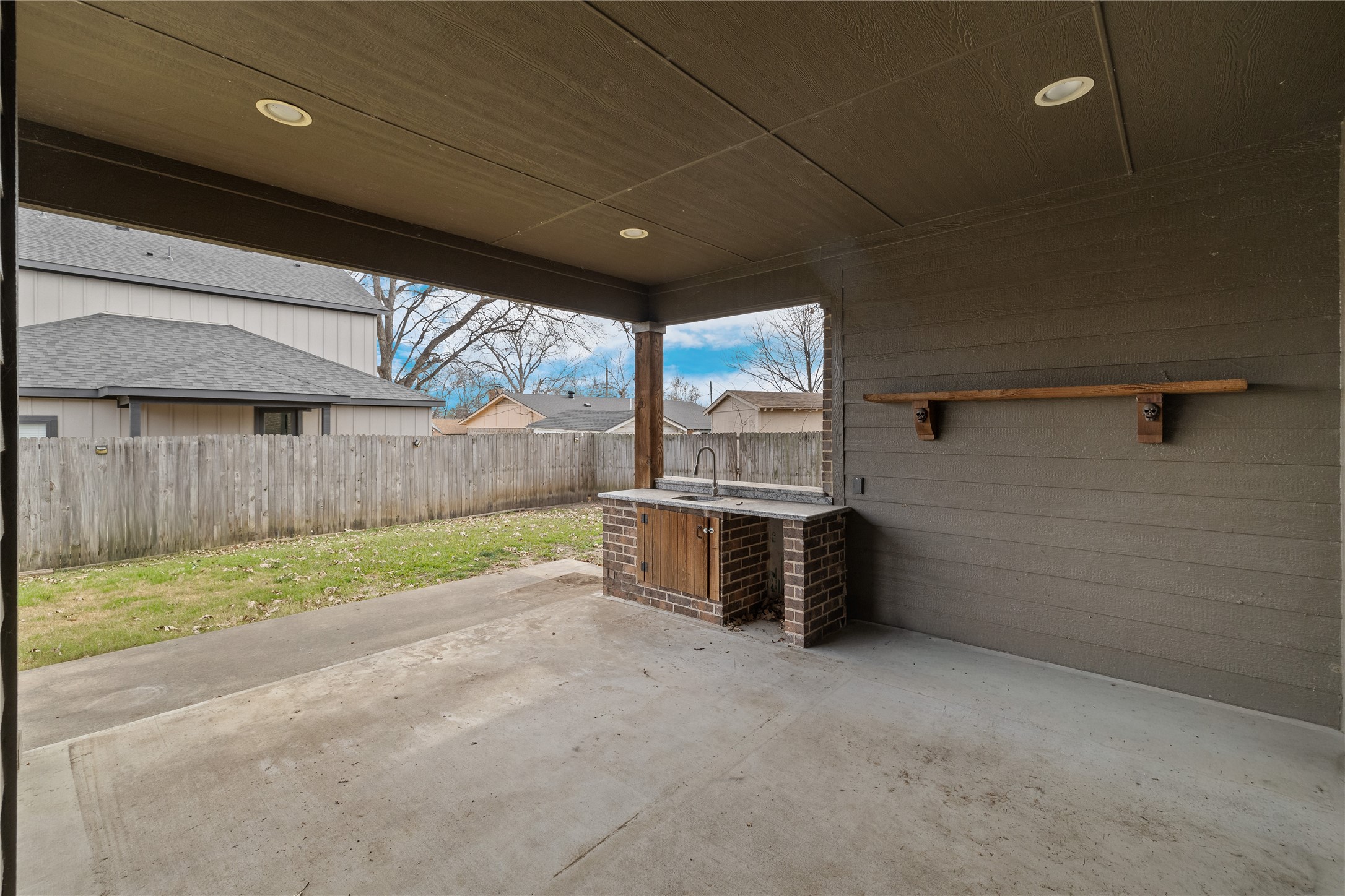 2434 Avenue A Grand Prairie TX 75051