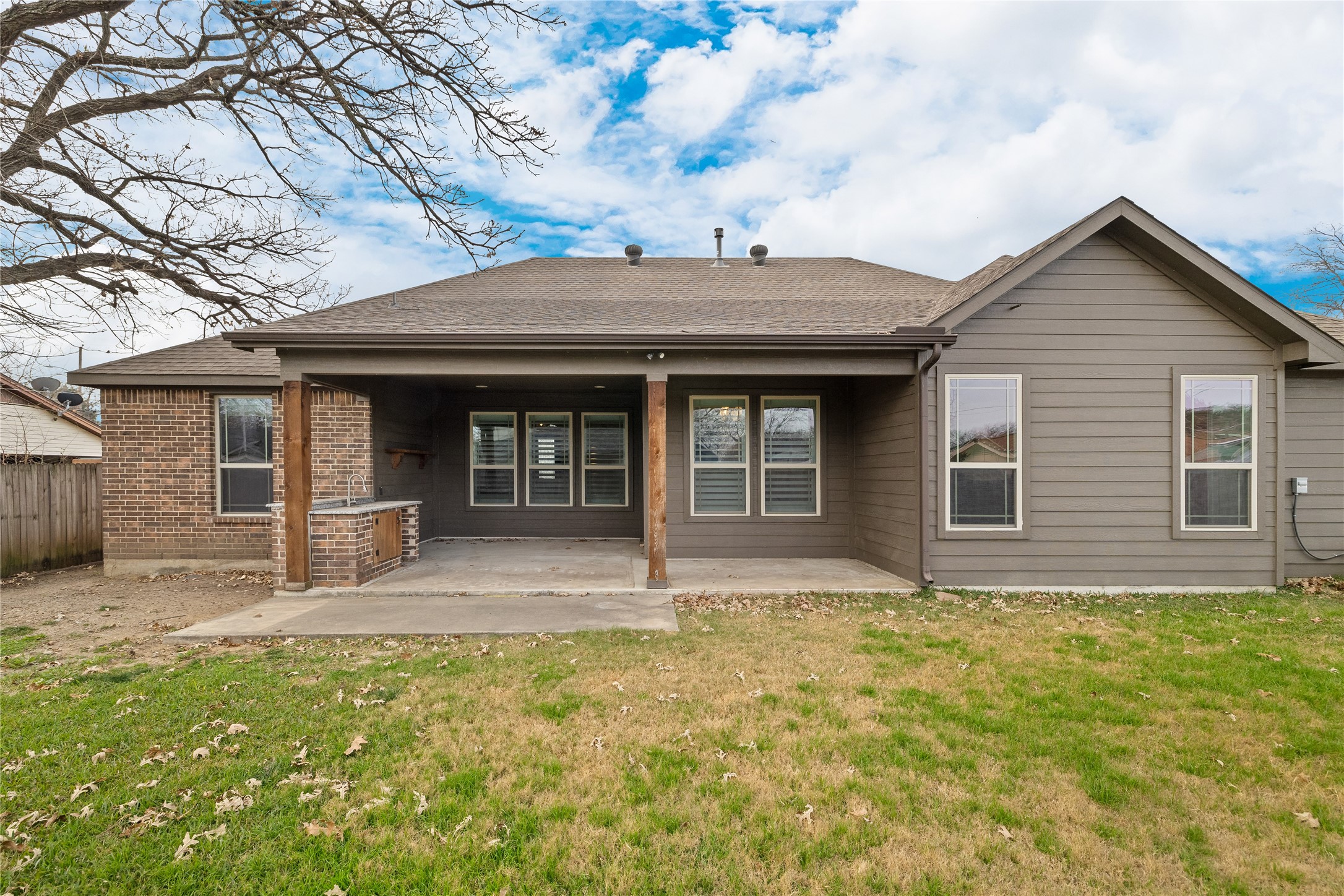 2434 Avenue A Grand Prairie TX 75051