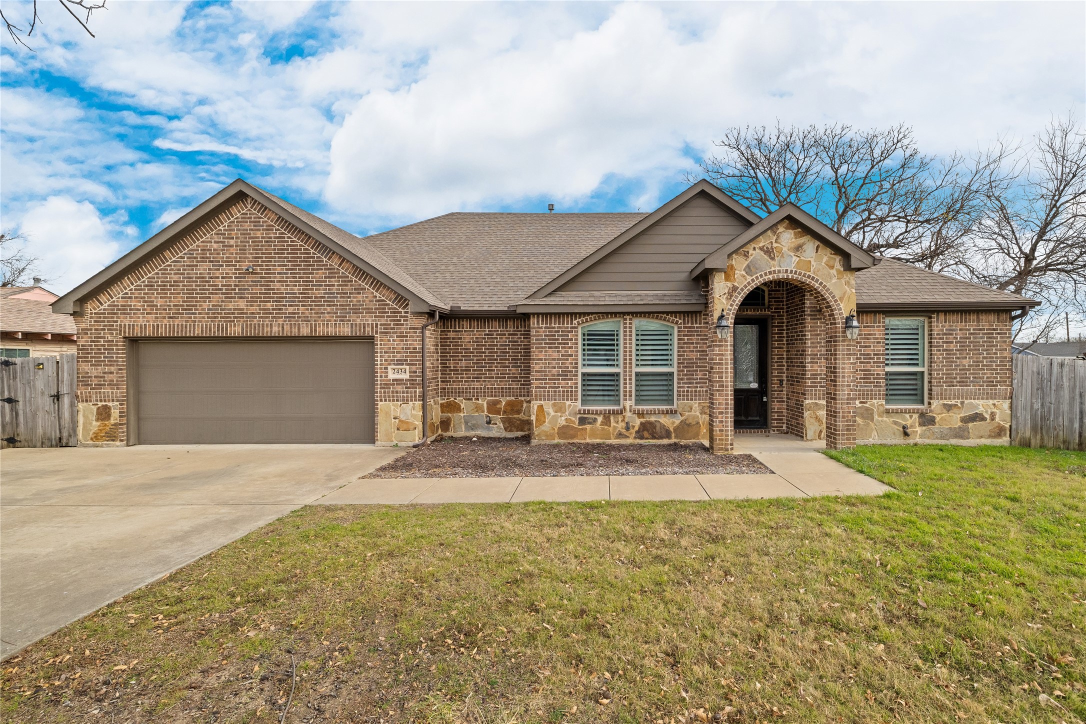 2434 Avenue A Grand Prairie TX 75051