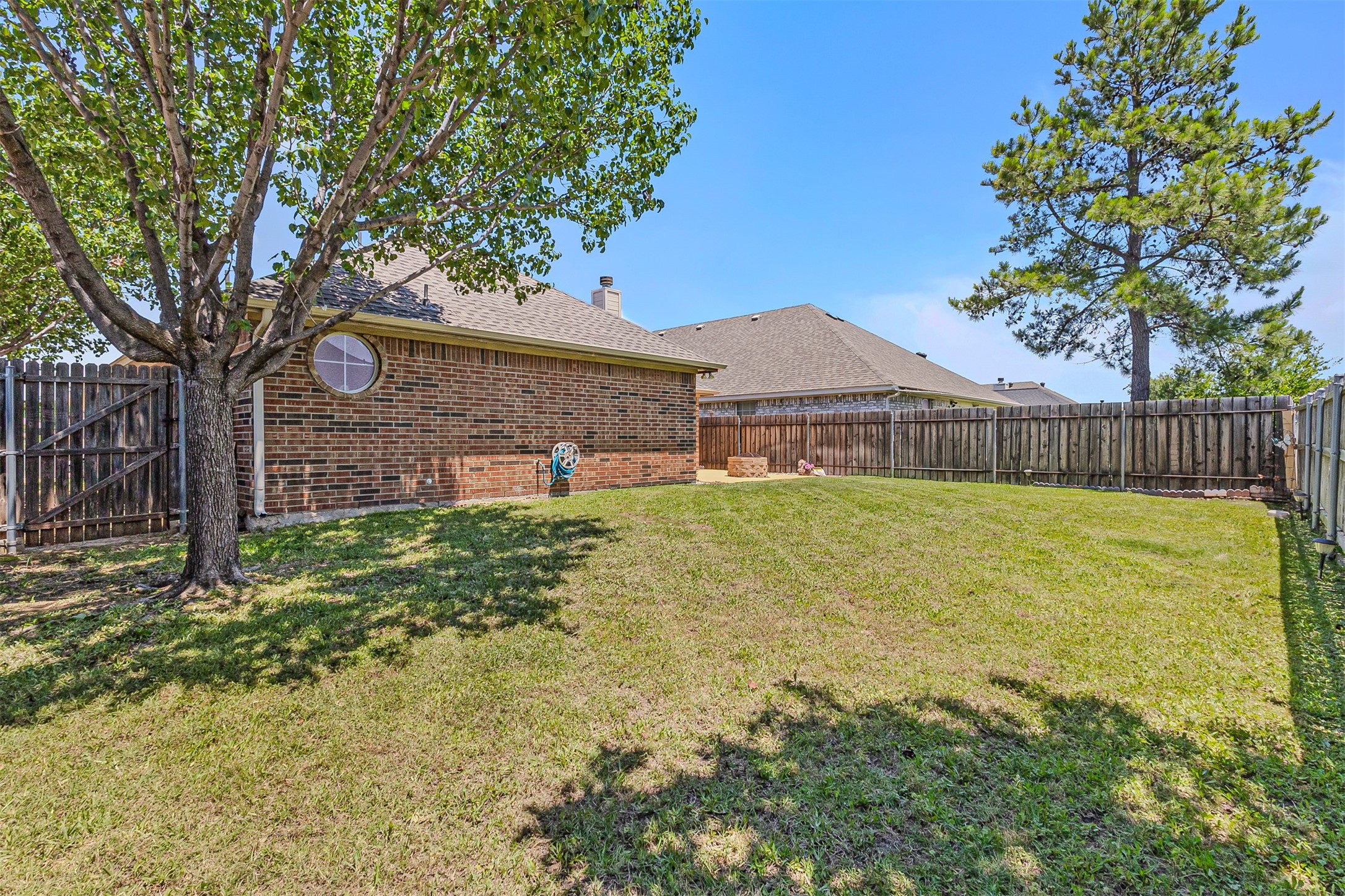8552 Lake Springs Trail Fort Worth TX 76053