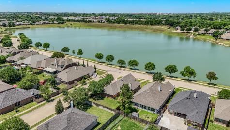 8552 Lake Springs Trail Fort Worth TX 76053