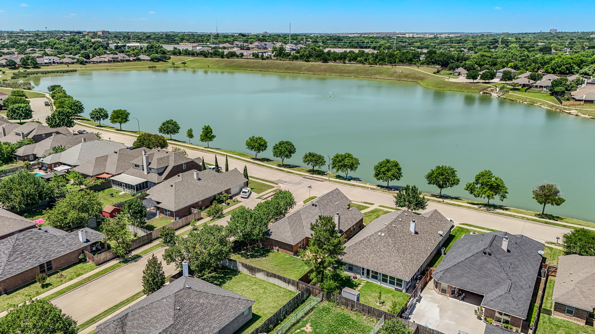 8552 Lake Springs Trail Fort Worth TX 76053