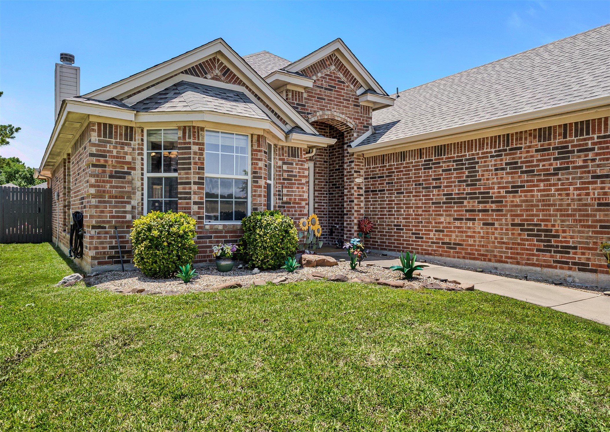 8552 Lake Springs Trail Fort Worth TX 76053