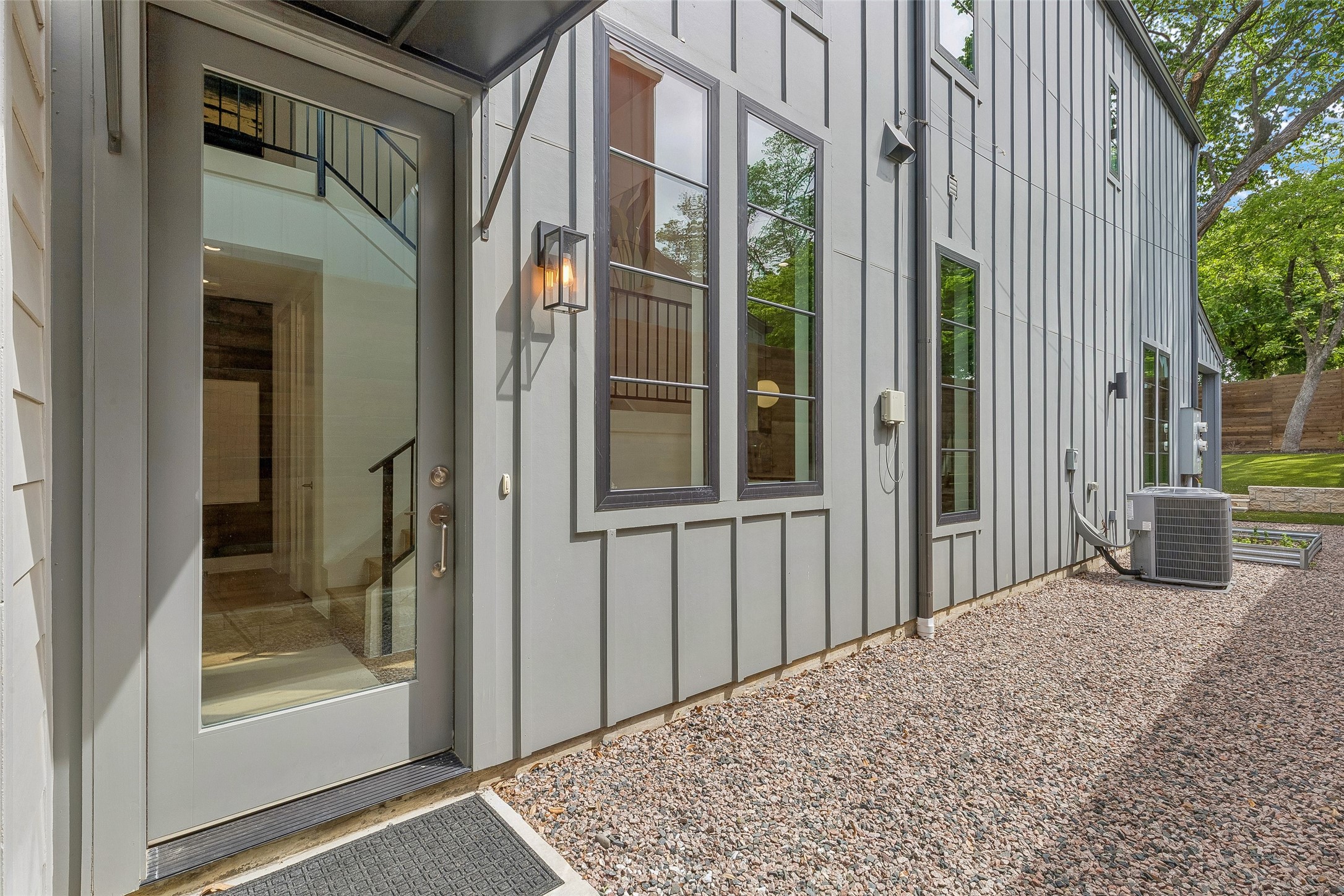 1228 Haines Avenue Dallas TX 75208