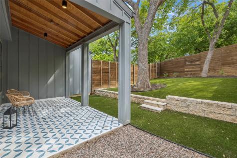 1228 Haines Avenue Dallas TX 75208