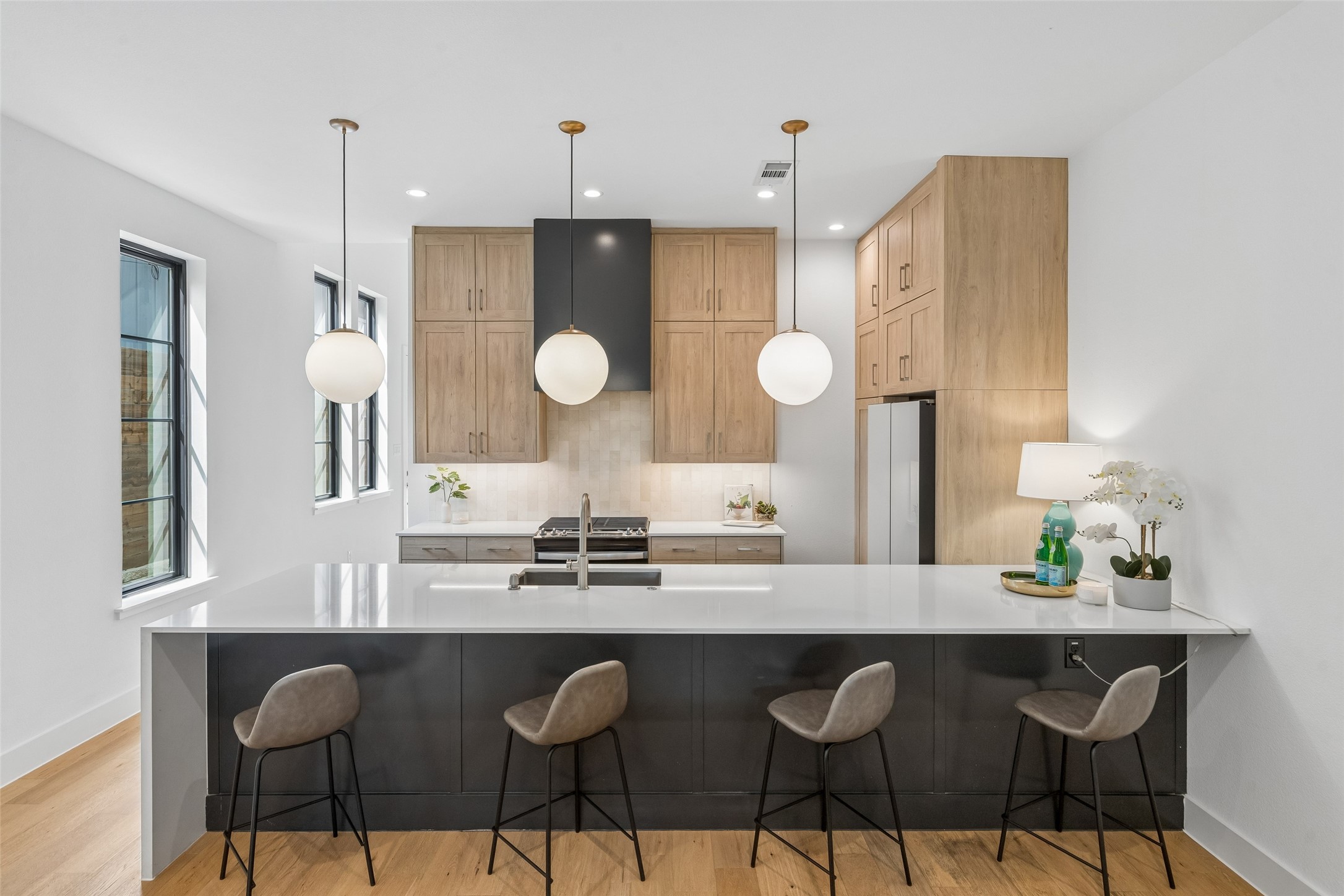 1228 Haines Avenue Dallas TX 75208