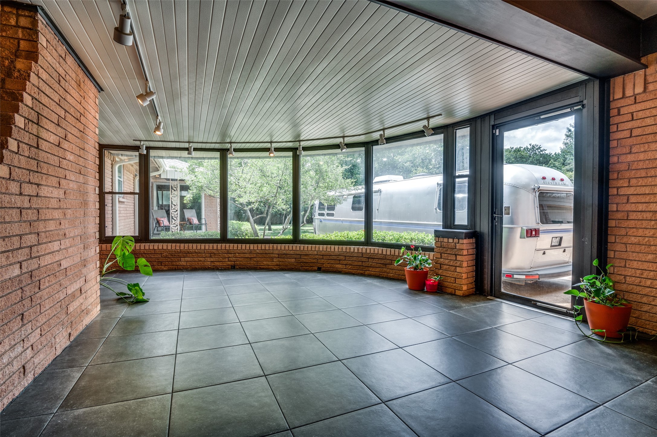 113 Overhill Drive Waxahachie TX 75165