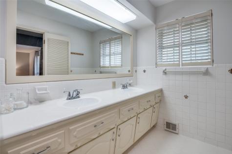 113 Overhill Drive Waxahachie TX 75165