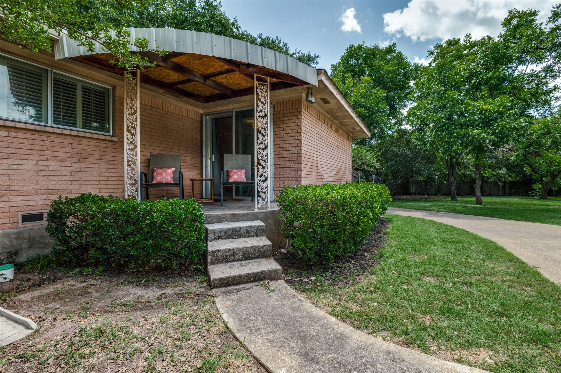 113 Overhill Drive Waxahachie TX 75165