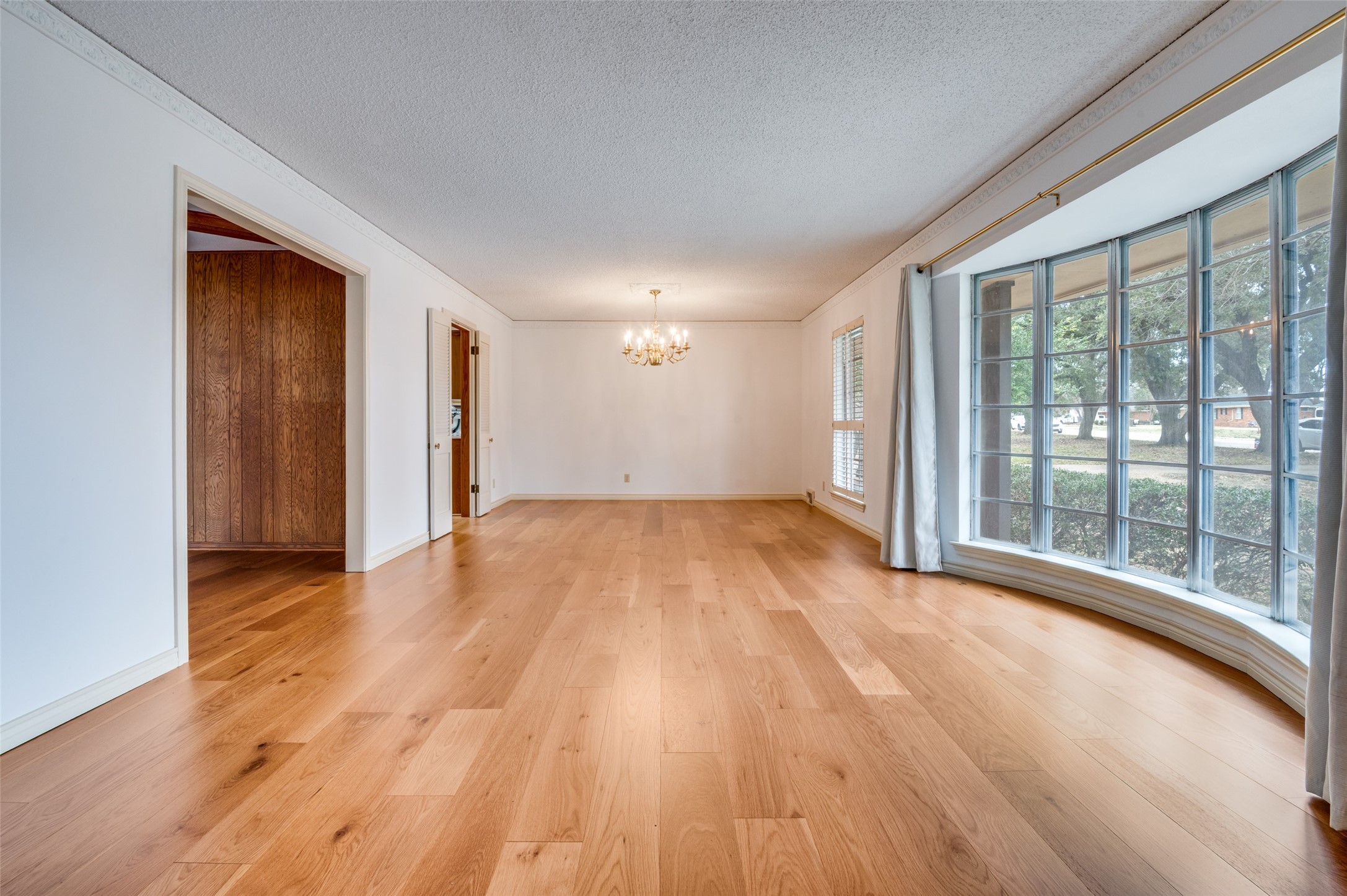 113 Overhill Drive Waxahachie TX 75165