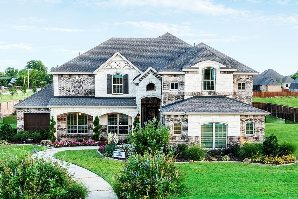 200 Stonegate Way Red Oak TX 75154