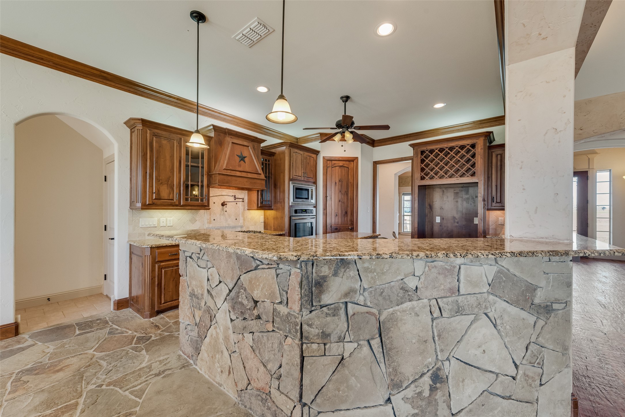 1088 Shadow Lakes Drive Wills Point TX 75169