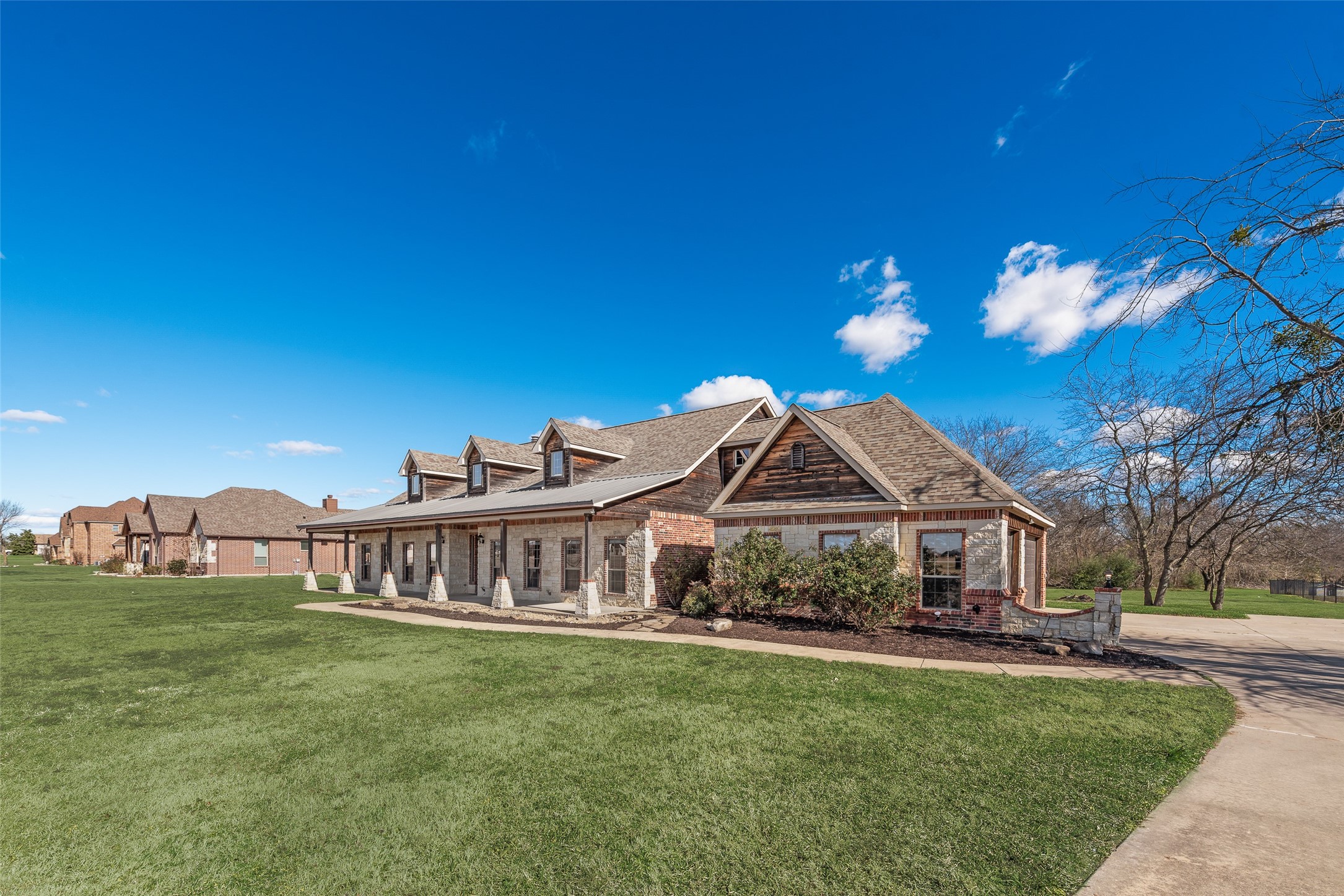 1088 Shadow Lakes Drive Wills Point TX 75169