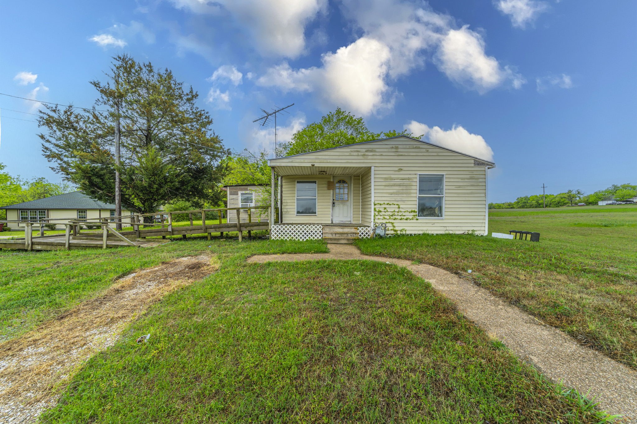 508 Summit Street Farmersville TX 75442