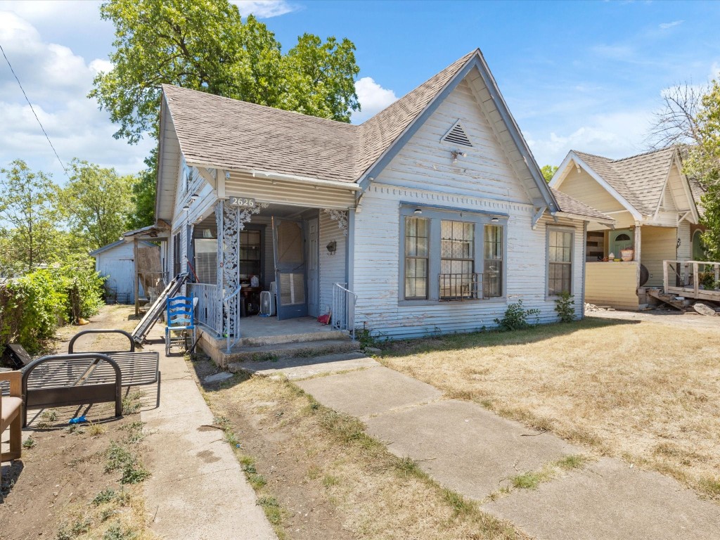 2626 Grafton Avenue Dallas TX 75211