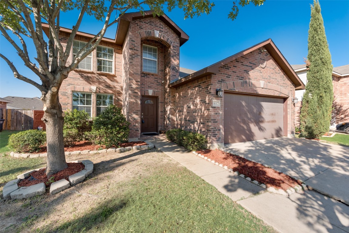 4617 Pangolin Drive Fort Worth TX 76244