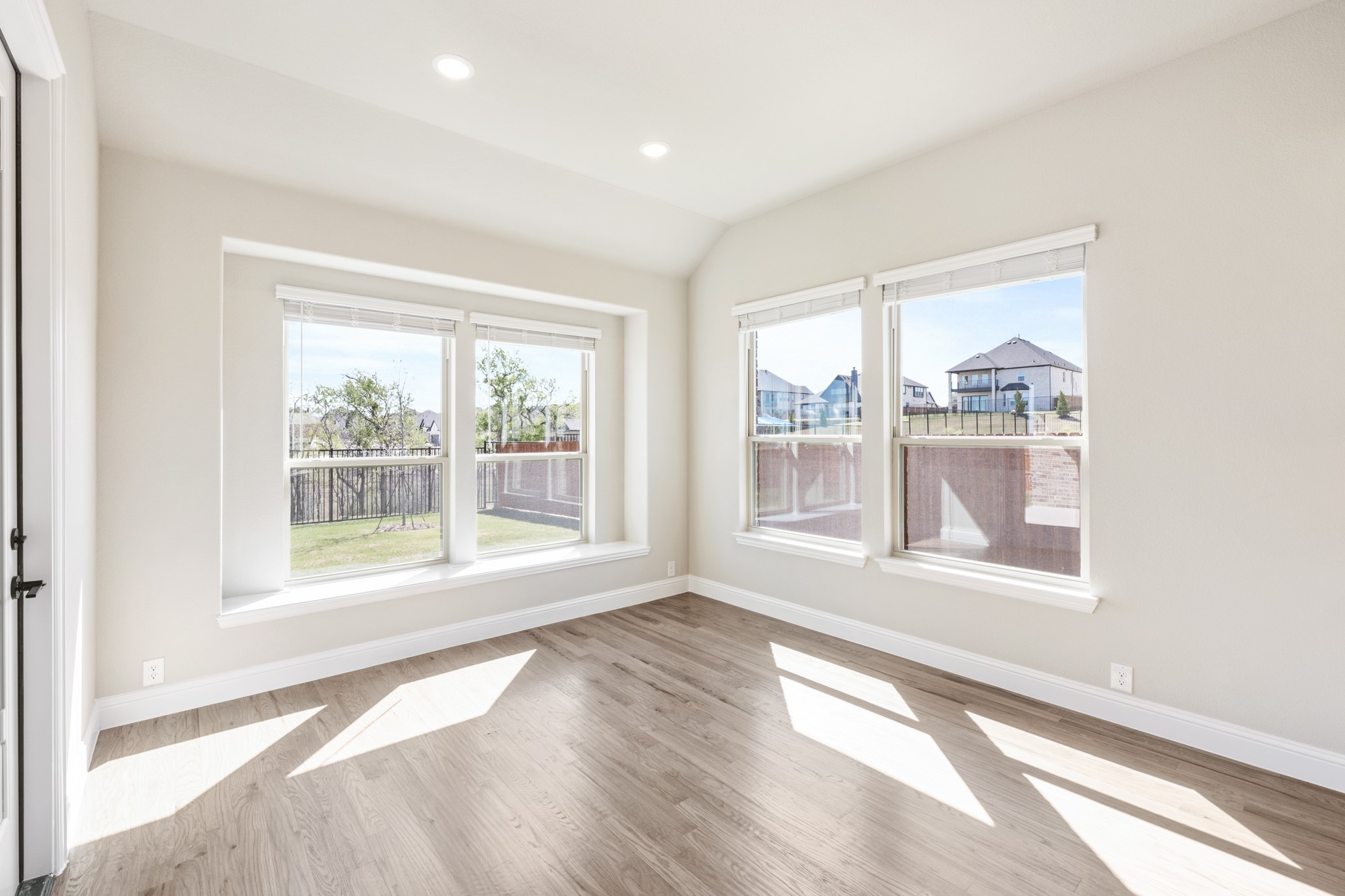 1306 Parkmont Court Justin TX 76247