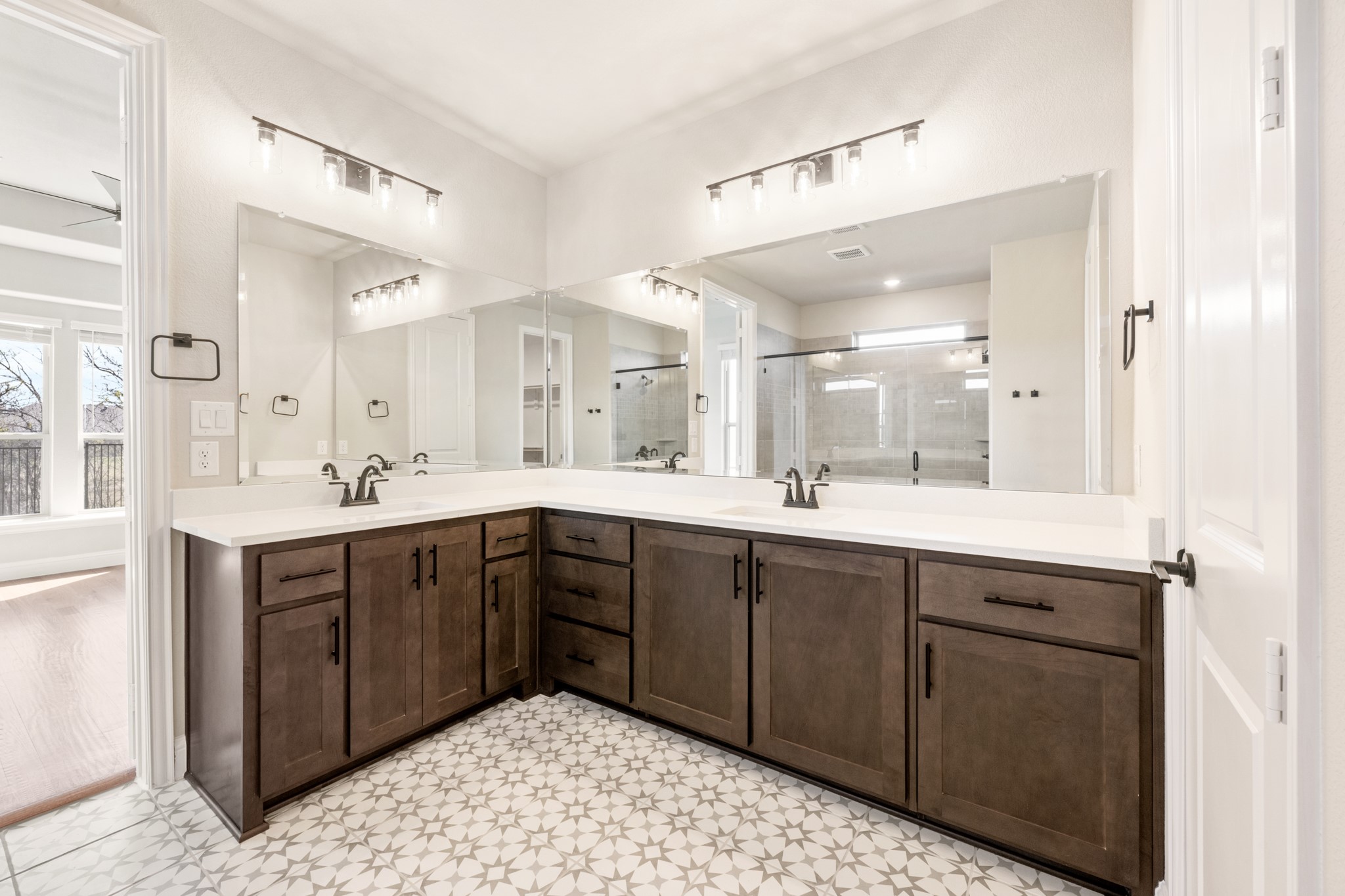 1306 Parkmont Court Justin TX 76247
