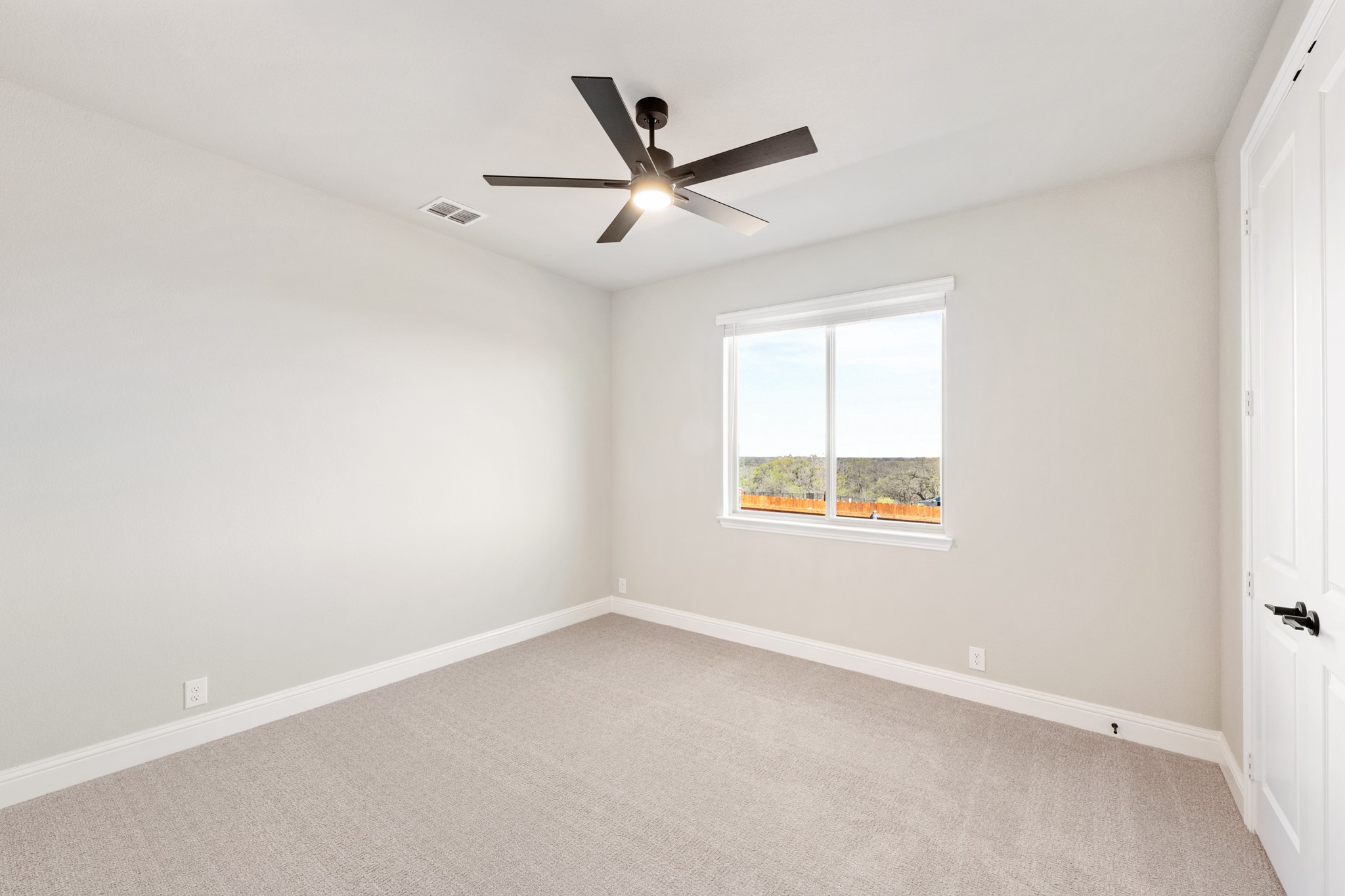 1306 Parkmont Court Justin TX 76247
