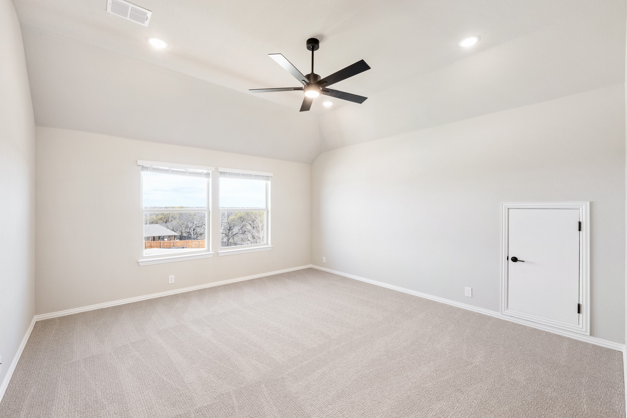 1306 Parkmont Court Justin TX 76247