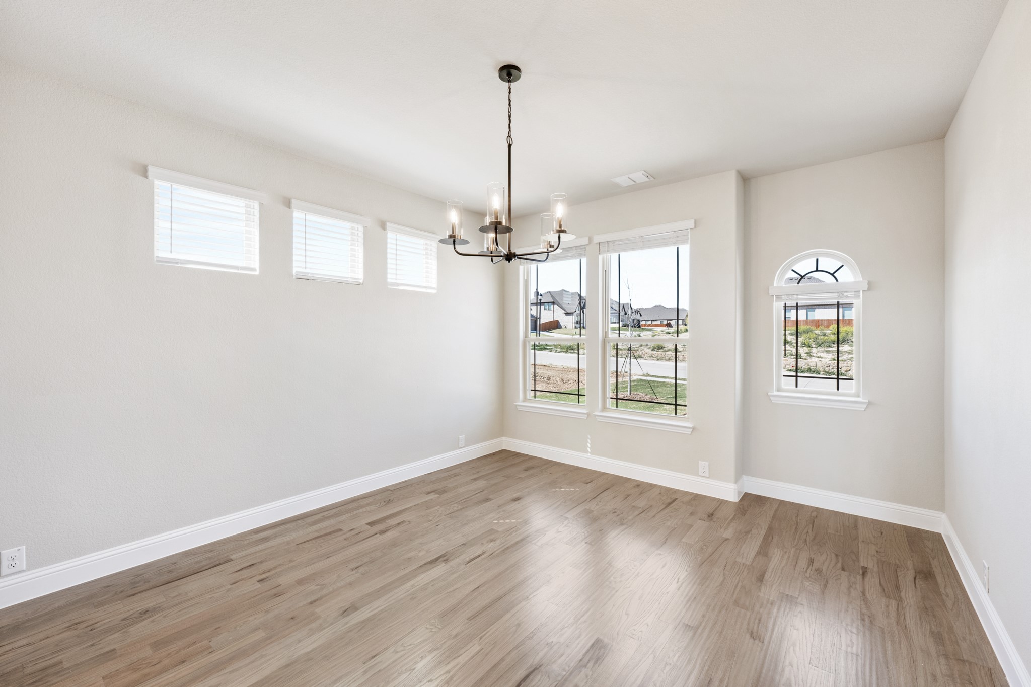 1306 Parkmont Court Justin TX 76247
