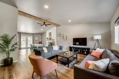 8254 Clear Springs Road Dallas TX 75240