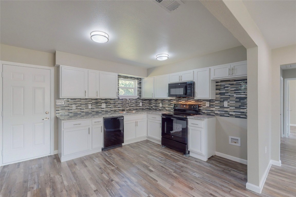 401 Charles Lane Terrell TX 75160
